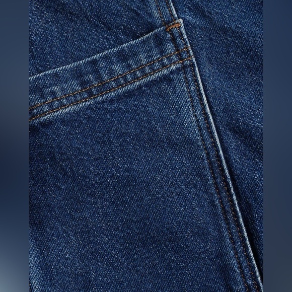 Express Denim Mid Rise Patch Pocket Midi Jean Shorts - Picture 2 of 9